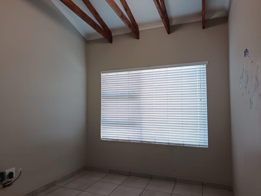 To Let 3 Bedroom Property for Rent in Waterkloof A H North West